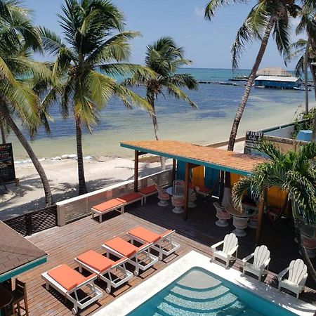 Ocean Tide Beach Resort San Pedro  Esterno foto